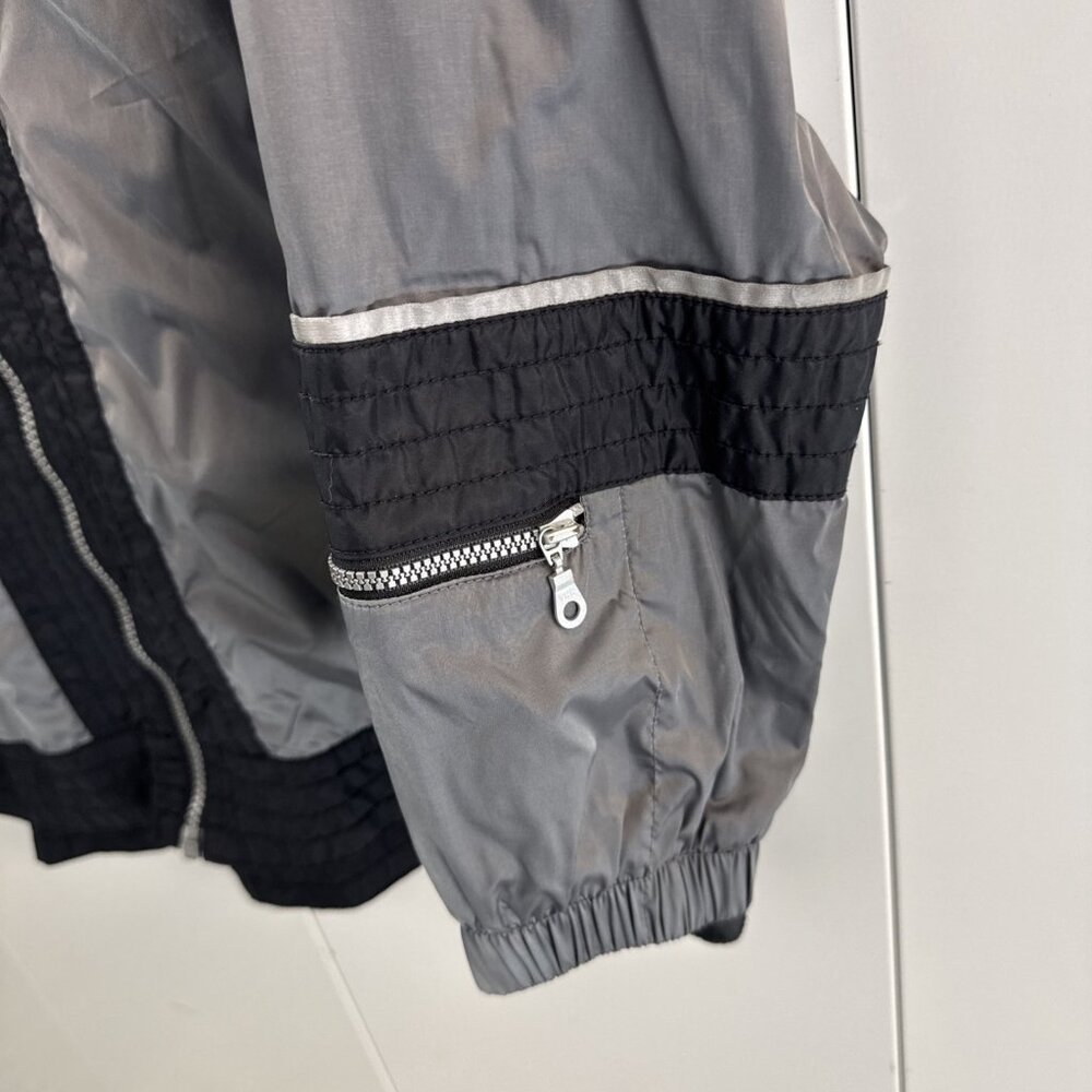 Vintage Y2K Nike Jacket Size Women’s Medium Cinch Waist Pockets Gray Black - Picture 2 of 12